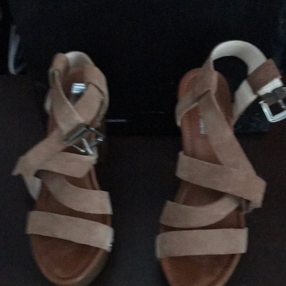 INC Camirasable Sable Platform Sandal